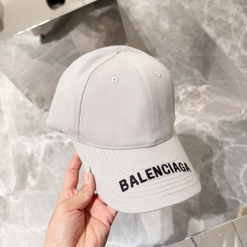 BALENCIAGA